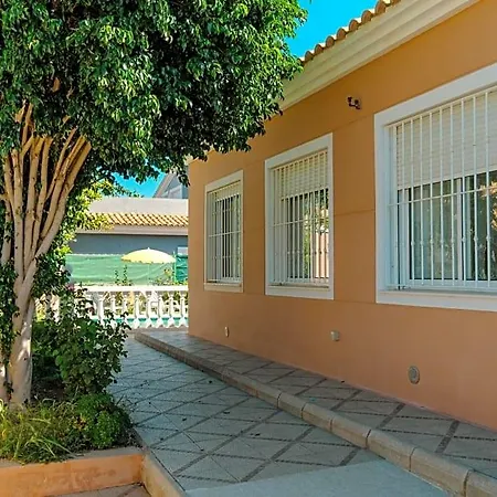 La Perla De Oasis Hotel 4*