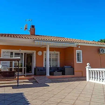 Hotel La Perla De Oasis