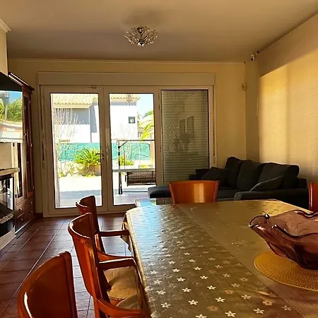 Hotel La Perla De Oasis Lliria